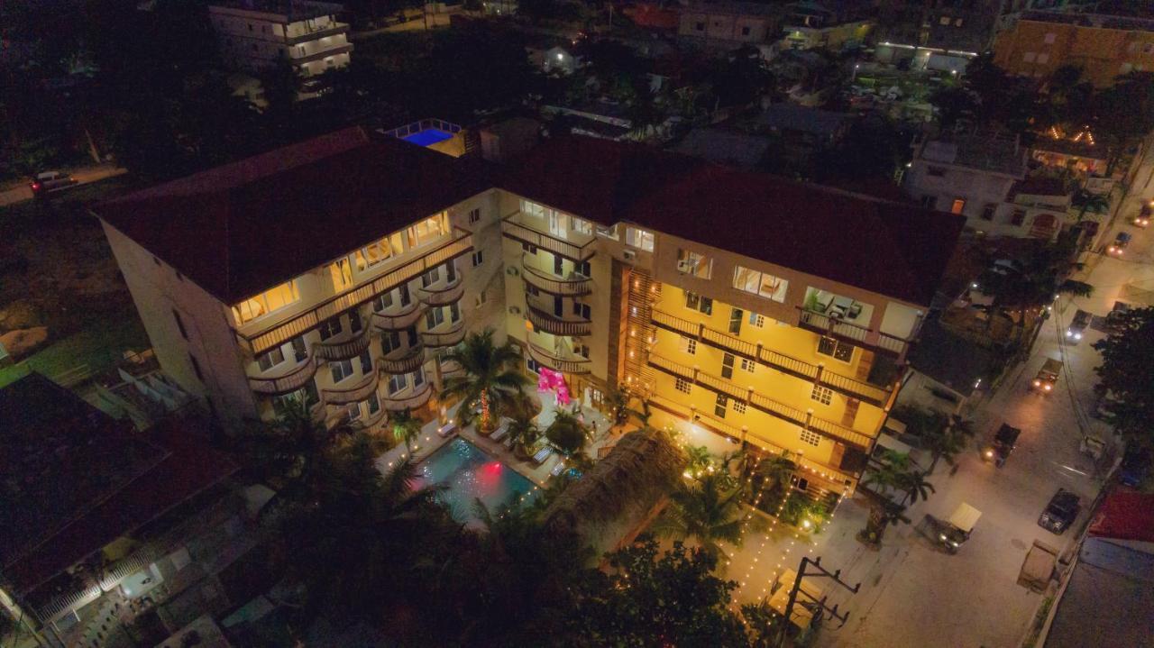 Tropical Palace Hotel San Pedro  Exterior foto
